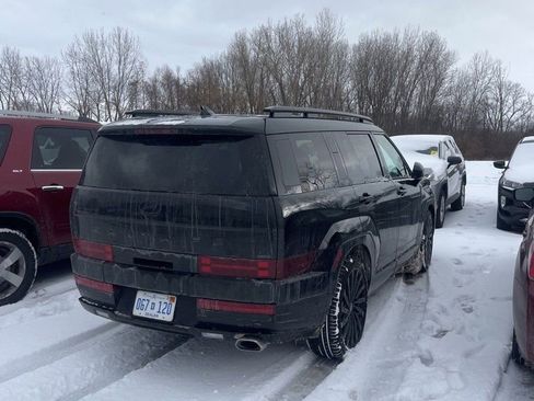 Used 2025 Hyundai Santa Fe Calligraphy image 3