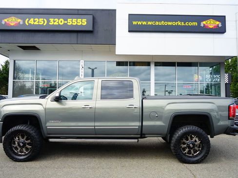 Used 2017 GMC Sierra 1500 Denali w/ Denali Ultimate Package image 2