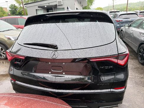 Used 2023 Acura MDX A-Spec AWD/4WD image 7