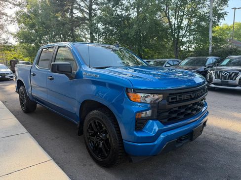 Used 2023 Chevrolet Silverado 1500 Custom RWD image 4