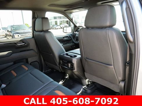 Used 2026 GMC Sierra 1500 AT4 w/ AT4 Premium Package AWD/4WD image 23