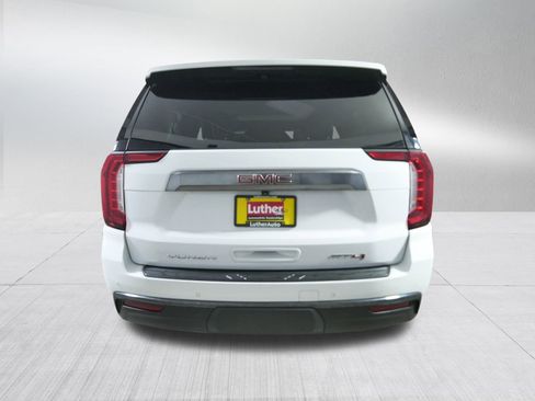 Used 2021 GMC Yukon XL AT4 w/ AT4 Premium Package image 6
