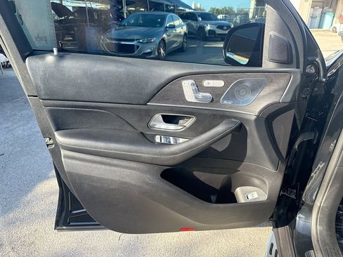 Used 2020 Mercedes-Benz GLE 450 4MATIC w/ Premium Package image 20