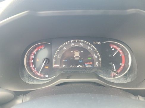 Used 2025 Toyota RAV4 XLE image 24