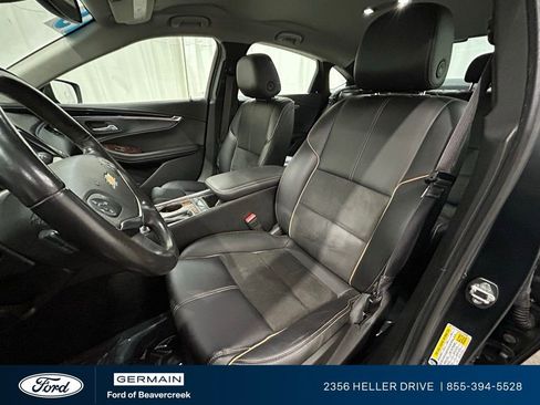 Used 2015 Chevrolet Impala LT w/ Convenience Package image 15