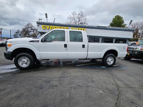 Used 2011 Ford F250 XL w/ Skid Plate Pkg image 2