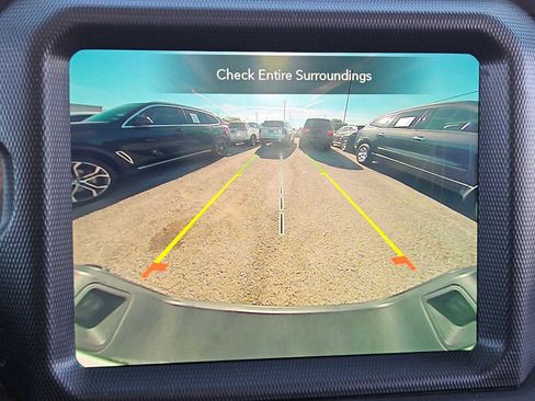 Used 2023 Jeep Gladiator Overland image 24