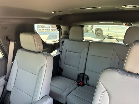 New 2026 GMC Yukon Elevation AWD/4WD image 15