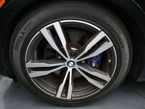 Used 2023 BMW X7 M60i AWD/4WD image 10
