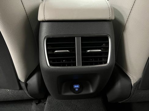 Used 2022 Hyundai Sonata Limited image 16