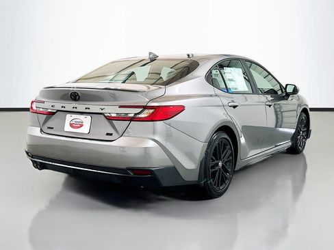 New 2026 Toyota Camry SE FWD image 4