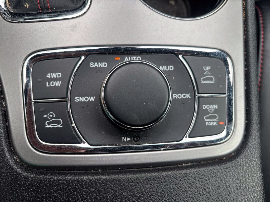 Used 2021 Jeep Grand Cherokee Trailhawk w/ Premium Lighting Group AWD/4WD image 21