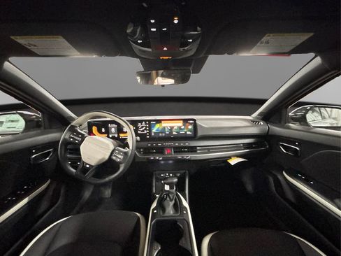 New 2026 Kia K4 GT-Line Turbo w/ GT-Line Sunroof Package FWD image 19