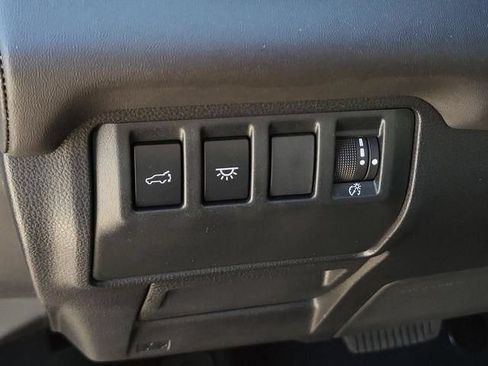 Used 2024 Subaru Ascent Touring w/ Popular Package #2 AWD/4WD image 25