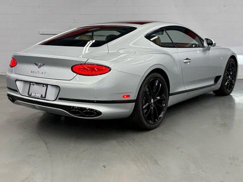 Used 2022 Bentley Continental GT image 17