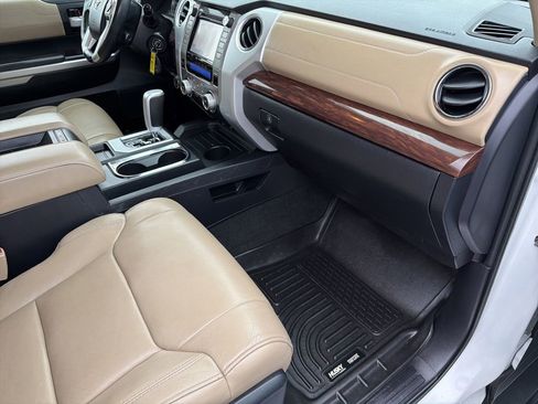 Used 2017 Toyota Tundra Limited image 29
