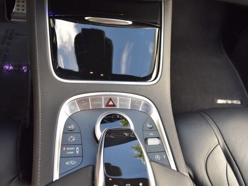 Used 2015 Mercedes-Benz S 63 AMG 4MATIC Sedan image 57