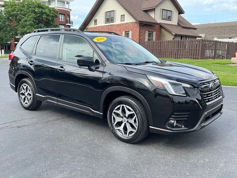 Used 2022 Subaru Forester Premium AWD/4WD image 40