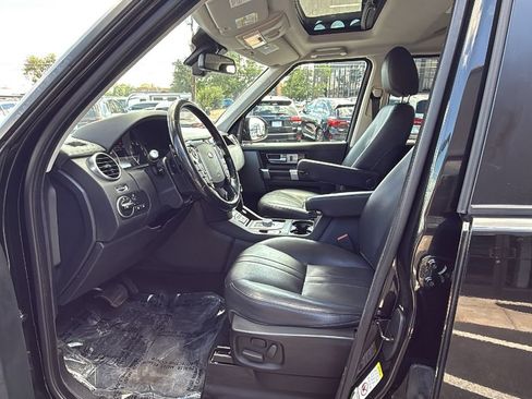 Used 2016 Land Rover LR4 HSE AWD/4WD image 10