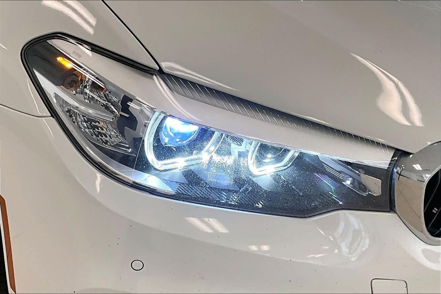 Used 2019 BMW 530i w/ Convenience Package RWD image 25
