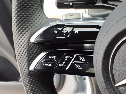 Certified 2024 Mercedes-Benz GLC 300 4MATIC image 9