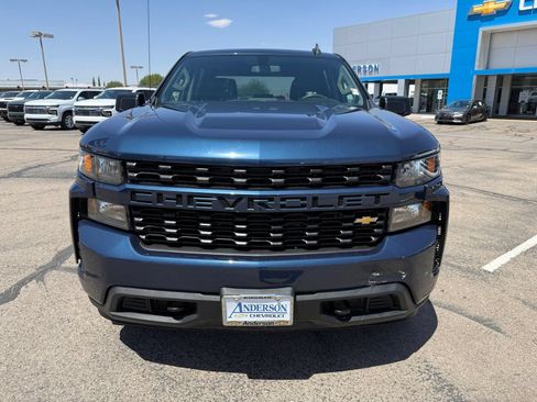 Used 2021 Chevrolet Silverado 1500 Custom AWD/4WD image 2