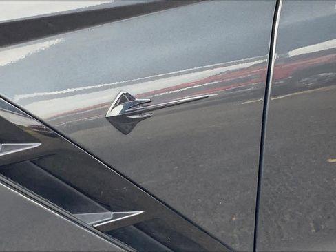 Used 2018 Chevrolet Corvette Stingray Coupe w/ Carbon Flash Badge Package image 8