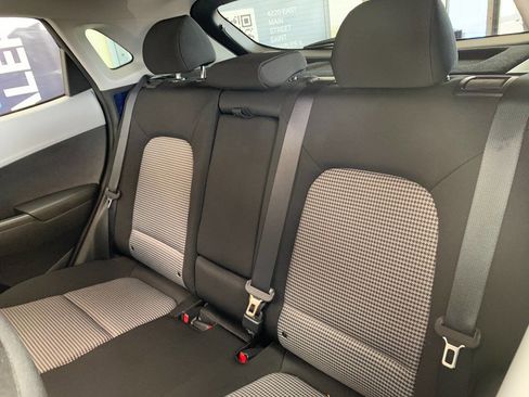 Used 2021 Hyundai Kona SEL Plus AWD/4WD image 11