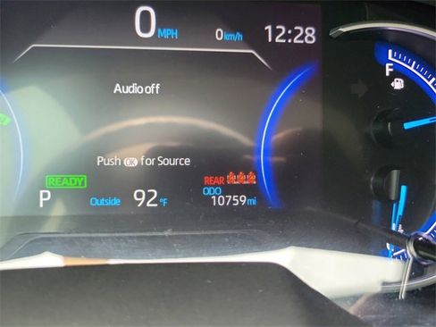 Used 2024 Toyota RAV4 LE image 18