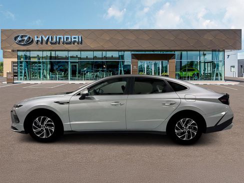 New 2026 Hyundai Sonata Blue image 3