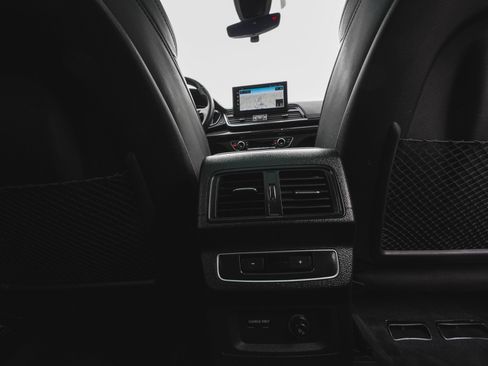 Used 2023 Audi SQ5 Premium Plus w/ Premium Plus Package image 37