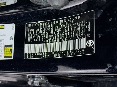 Certified 2024 Toyota Corolla LE FWD image 31