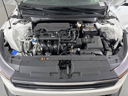 New 2026 Kia K4 FWD image 36