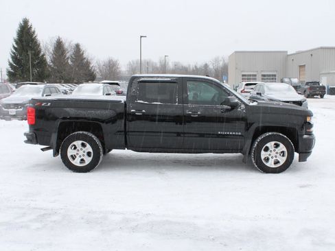 Used 2018 Chevrolet Silverado 1500 LT w/ All Star Edition image 4