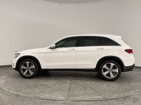 Certified 2022 Mercedes-Benz GLC 300 image 2
