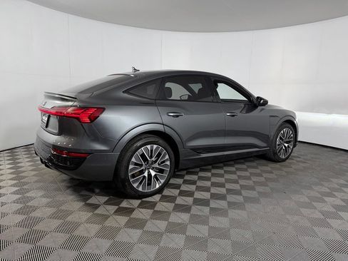 Used 2024 Audi Q8 e-tron Premium Plus w/ Premium Plus Package AWD/4WD image 7