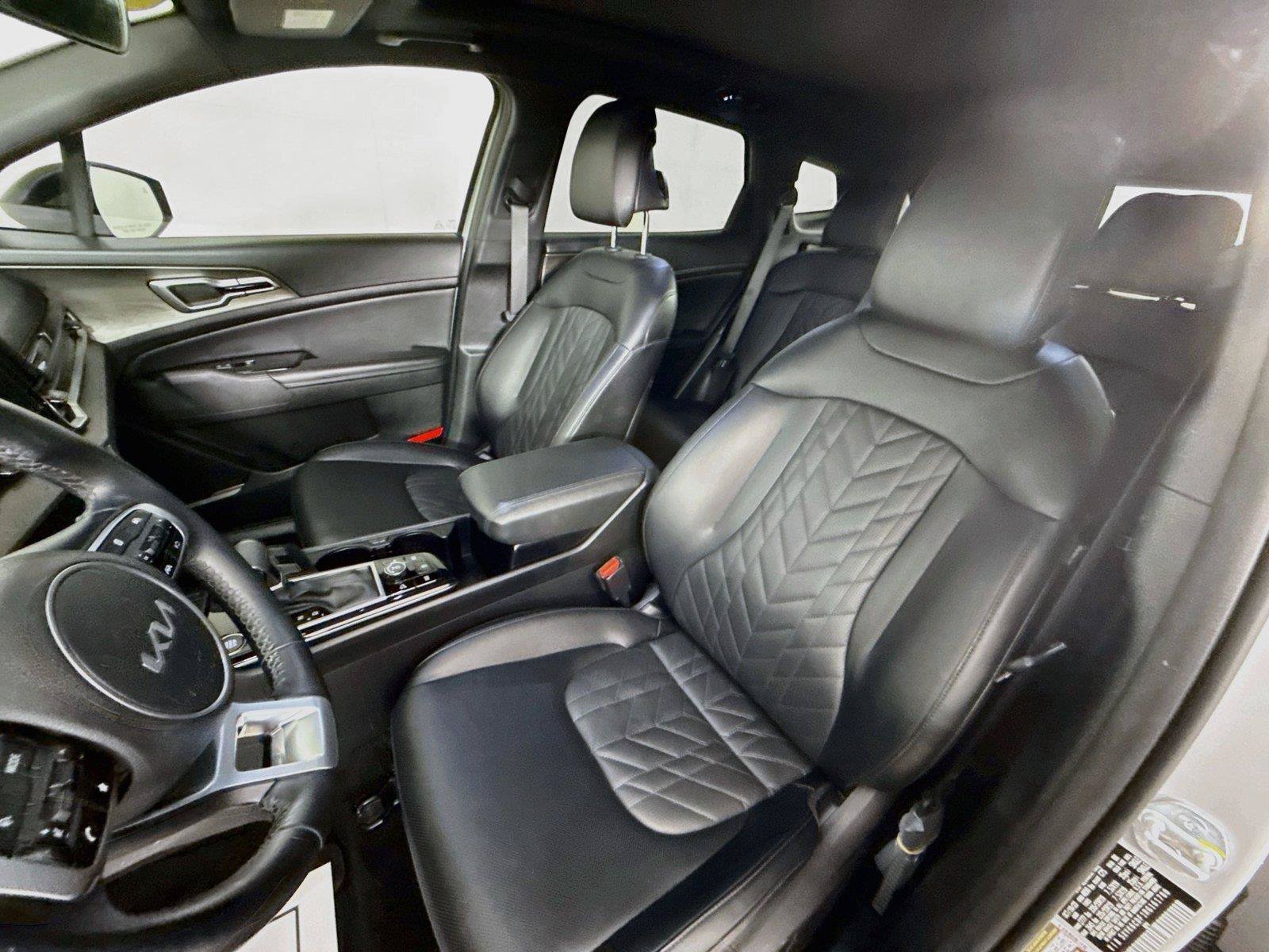Used 2024 Kia Sportage X-Line w/ X-Line Premium Package AWD/4WD image 5
