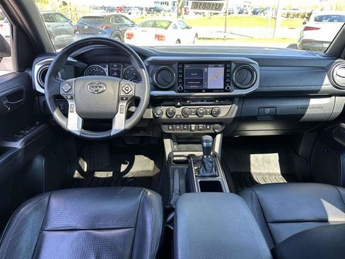Used 2023 Toyota Tacoma Limited w/ Nightshade Package AWD/4WD image 33