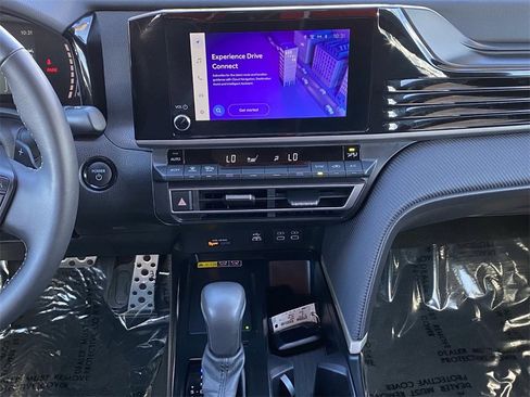 Certified 2025 Toyota Camry SE image 26