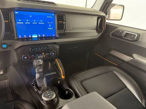 Used 2023 Ford Bronco Badlands AWD/4WD image 21