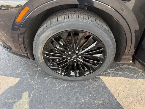 Certified 2023 Lincoln Corsair AWD w/ Equipment Group 101A image 32
