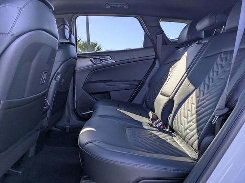 New 2026 Kia Sportage X-Line w/ X-Line Technology Package AWD/4WD image 14