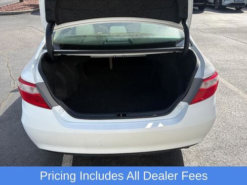 Used 2017 Toyota Camry LE FWD image 25