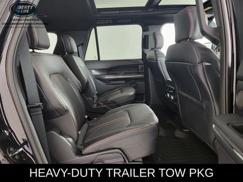 Used 2024 Ford Expedition Max Platinum AWD/4WD image 16