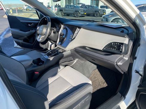 Used 2020 Subaru Outback Premium image 17