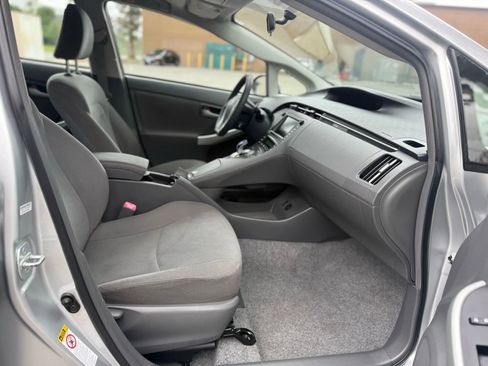Used 2011 Toyota Prius Three w/ Navigation Pkg image 13