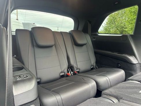 Certified 2024 Mercedes-Benz GLS 450 4MATIC image 31
