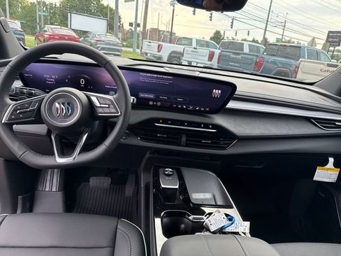 New 2027 Buick Enclave Sport Touring w/ Power Package FWD image 15