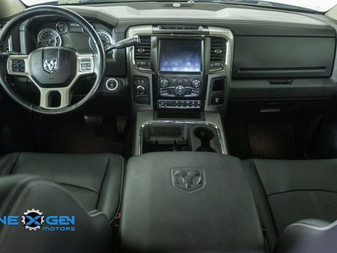 Used 2018 RAM 3500 Laramie w/ Sport Appearance Group AWD/4WD image 32