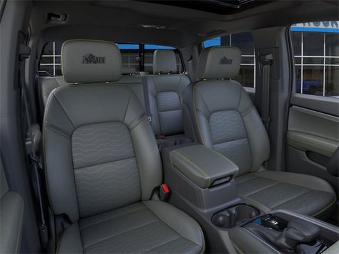 New 2026 Chevrolet Colorado ZR2 w/ ZR2 Bison Edition image 16
